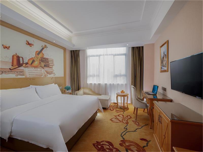 Vienna Hotel  Huizhou  Exterior foto